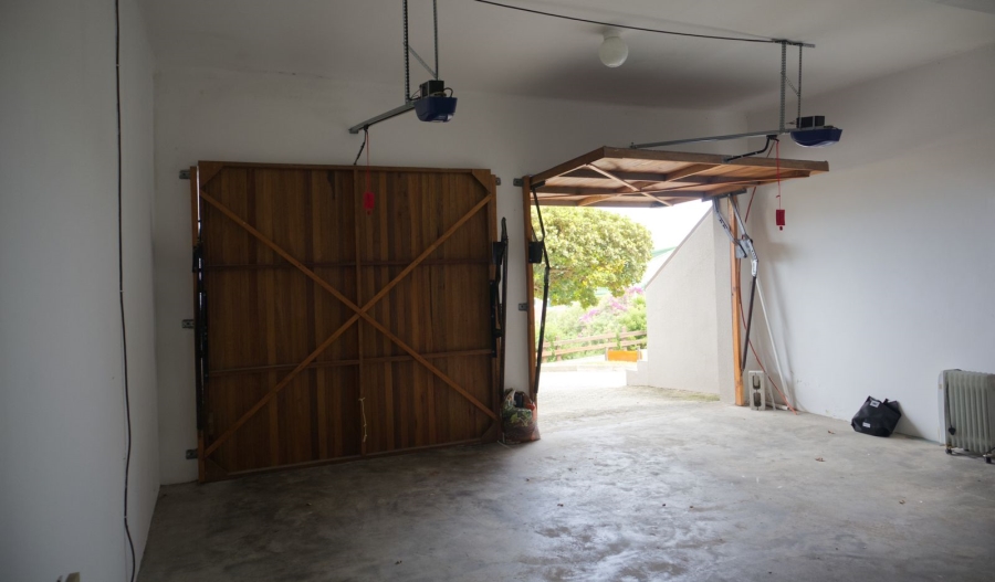 3 Bedroom Property for Sale in Brenton On Sea Western Cape
